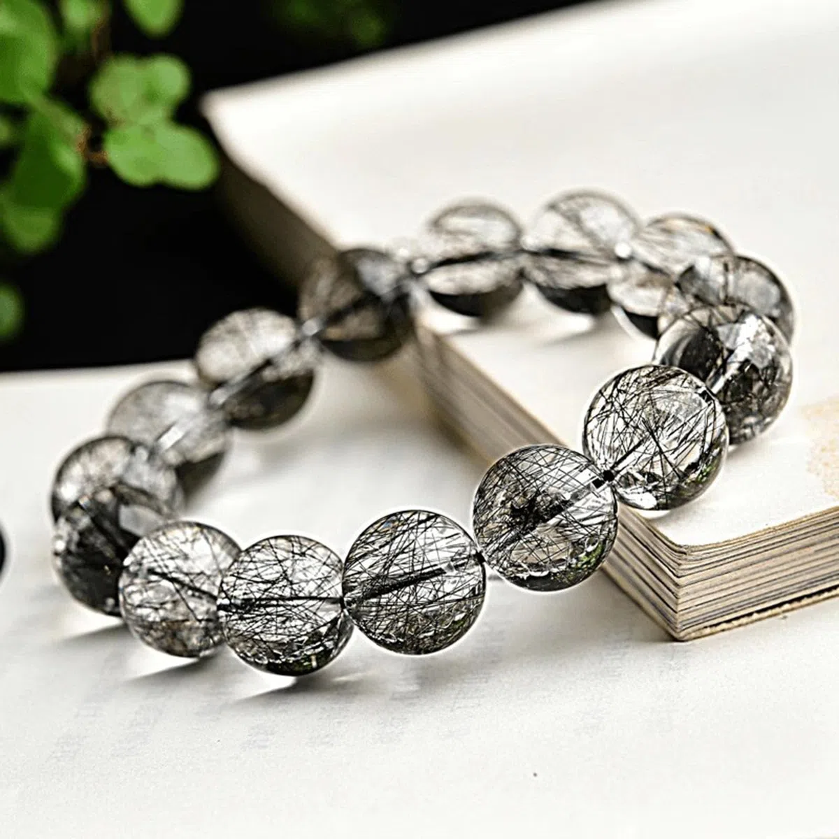 Braccialetti di Cristallo curativi, Bracciale in Quarzo rutilato Nero Naturale, Bracciale con Pietre preziose Naturali per Uomo e Donna, buona Fortuna e Reiki,13mm